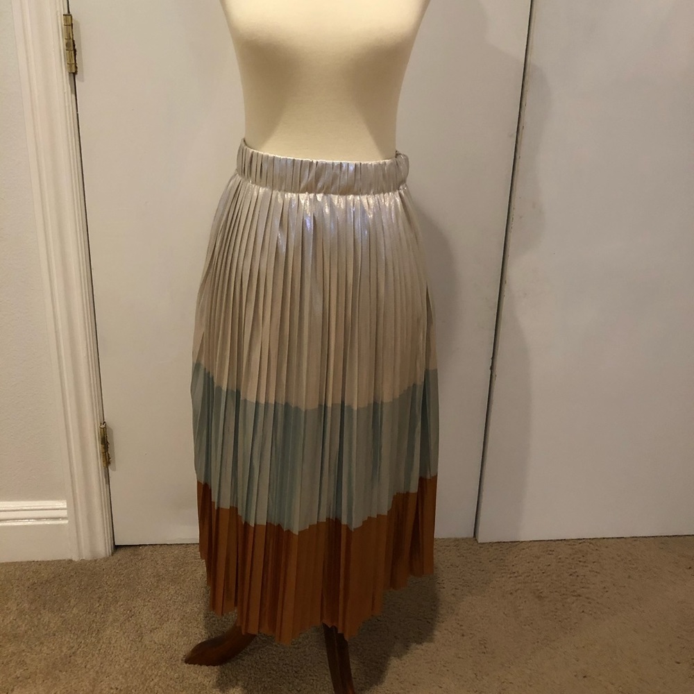 Zara metallic silver midi skirt